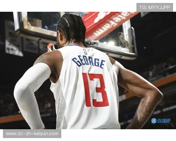 乔治底角翻身跳投丝滑依旧